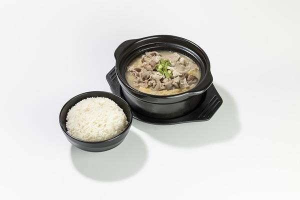 砂锅酸菜羊肉米饭/Sauerkraut Soup & Lamb Sliced